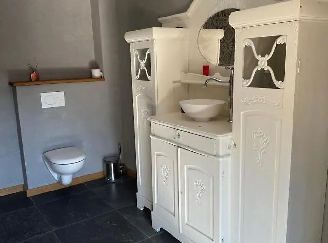 Store-hus * Handewitt